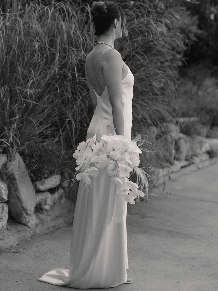 Fotografía de sesión con vestido de Atelier Anna